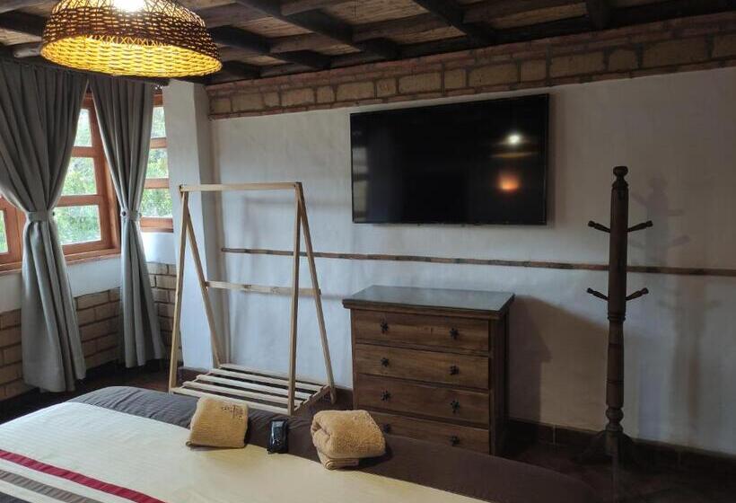 带按摩浴盆的套房, Casona Real Santa Barbara