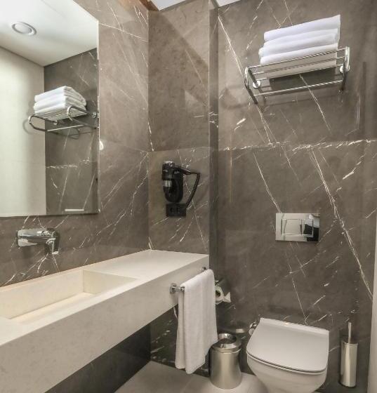 اتاق پریمیوم یک تخته, Henna Hotel Istanbul