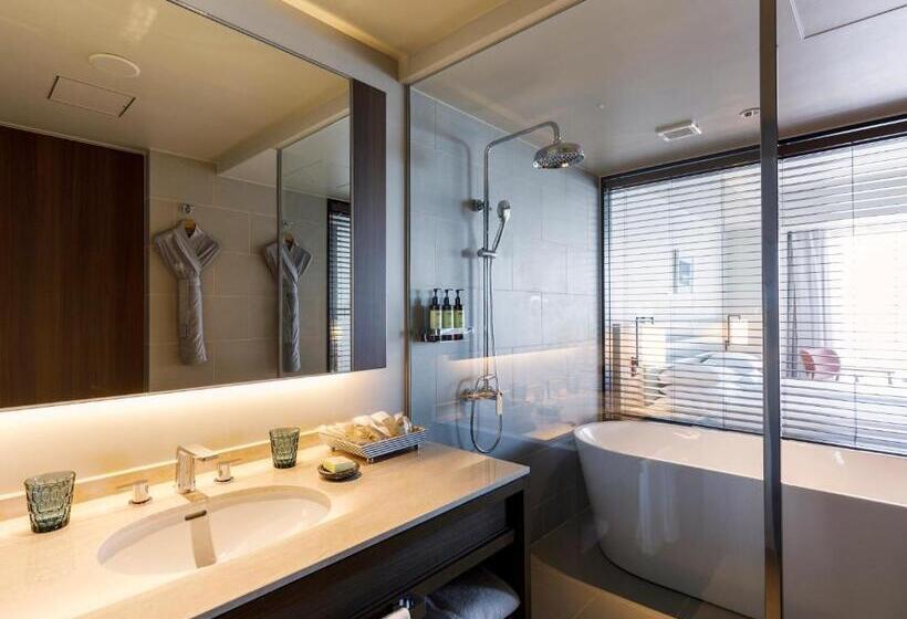 클럽 스위트, Mb Gallery Chatan By The Terrace Hotels