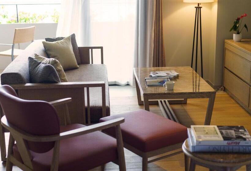 프리미엄 룸 바다 전망, Mb Gallery Chatan By The Terrace Hotels