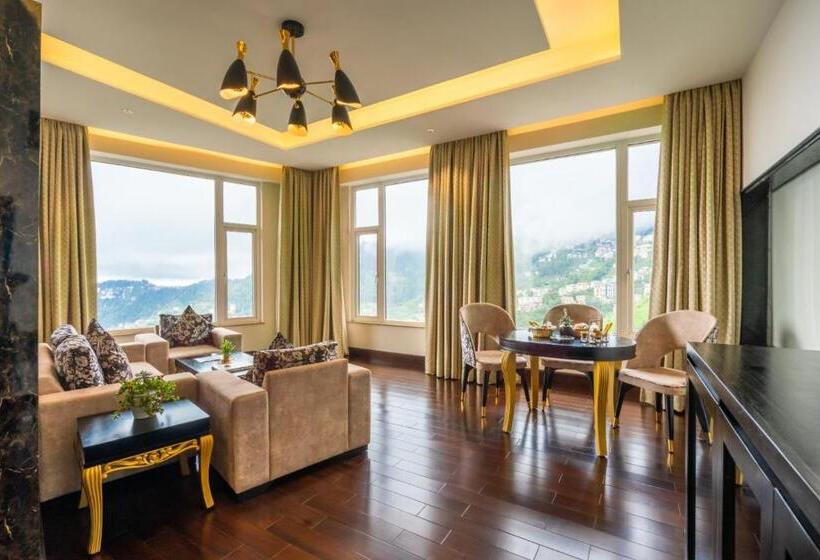 프레지덴셜 스위트, The Orchid Hotel Shimla