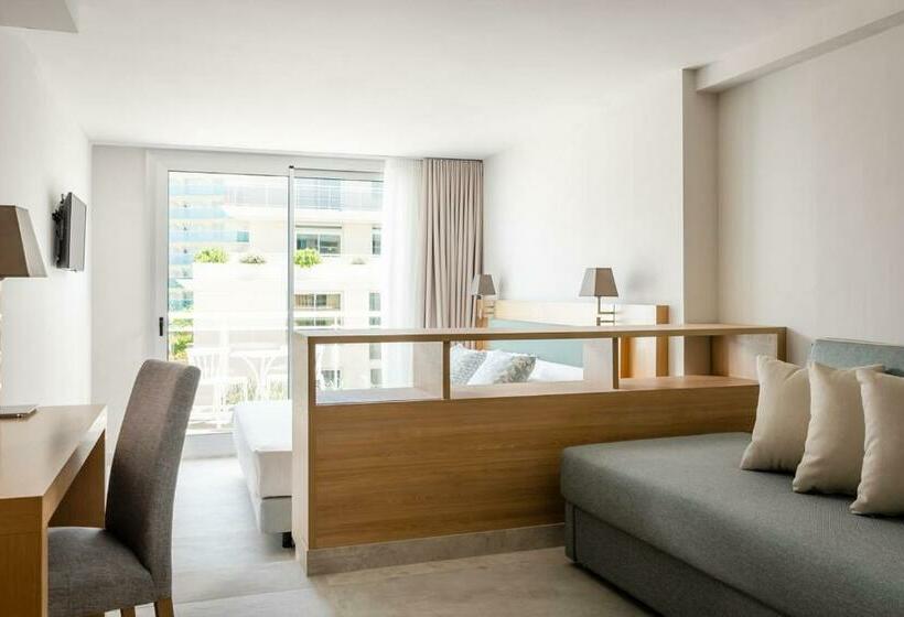 Семейный Номер Вид на Сад, Gran Palas Hotel   Spa Incluido