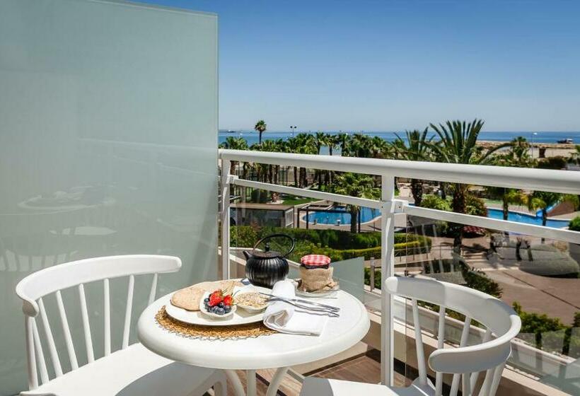 Семейный Номер Вид на Море, Gran Palas Hotel   Spa Incluido