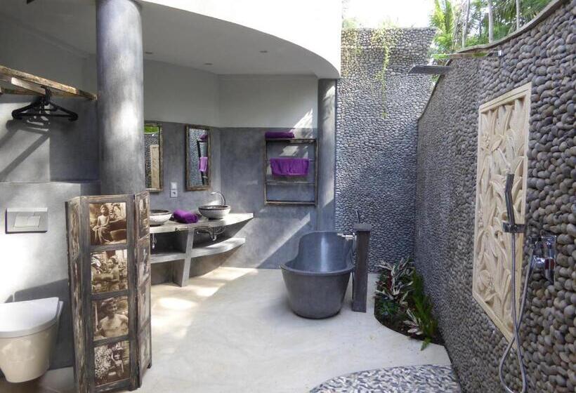 Вилла 3 Спальни, Puri Dajuma Beach Eco Resort & Spa