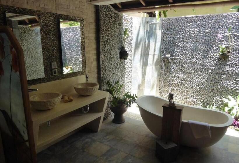 Хижина, Puri Dajuma Beach Eco Resort & Spa