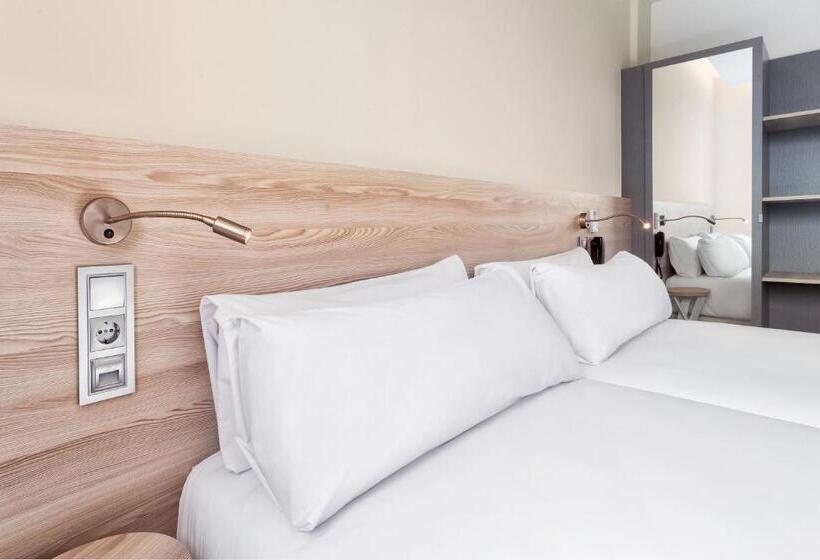 Номер Стандарт, B&b Hotel Murcia