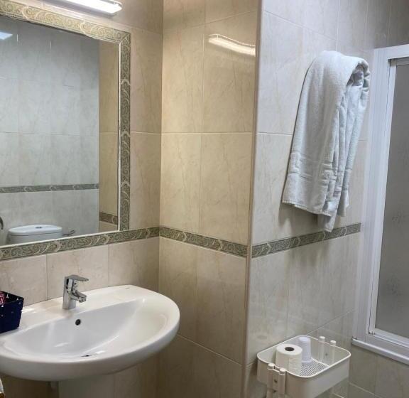 4인용 스탠다드 룸, Hostal Andalucia
