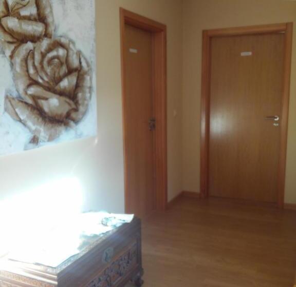 Номер Стандарт Трехместный, Penthouse   Low Cost