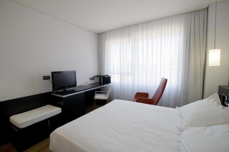 Habitación Estándar, Axor Barajas