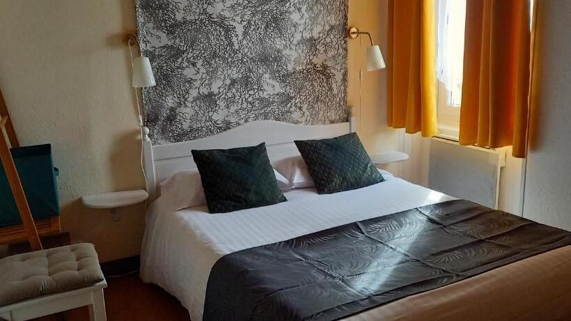 Номер Стандарт, Le Relais De Launay
