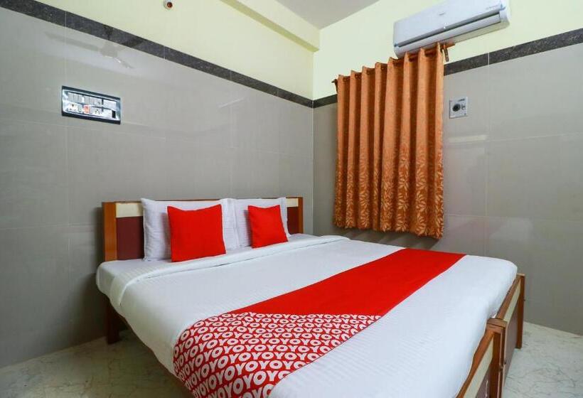 三人经典房间, Spot On Raja Lodge