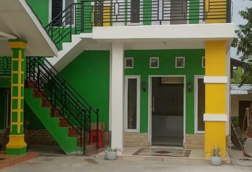 Номер Deluxe, Green House Syariah Mitra Reddoorz