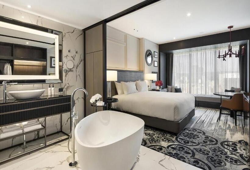 전망 디럭스룸 킹침대, Sofitel Adelaide