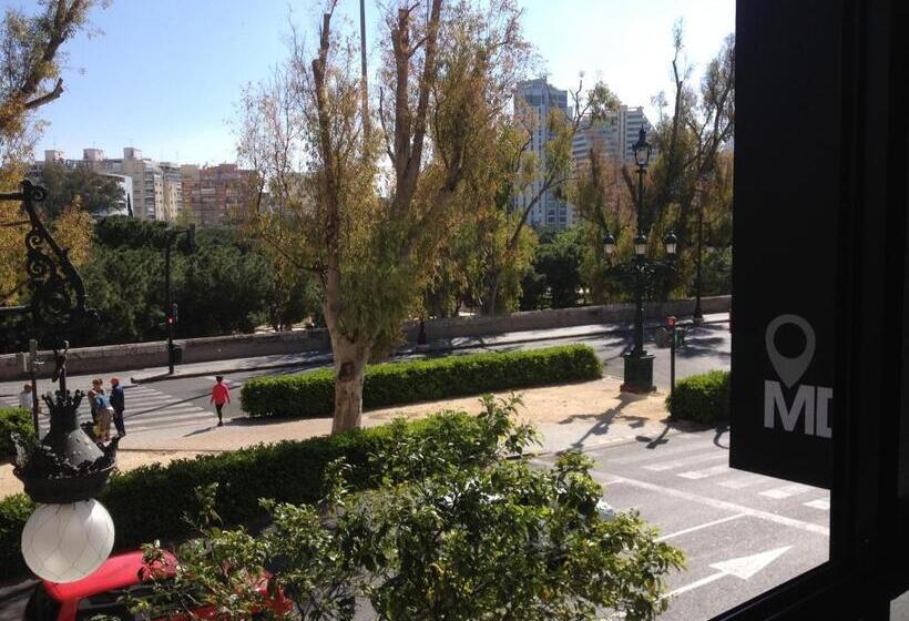 带观景的高级间, Md Modern Hotel   Jardines
