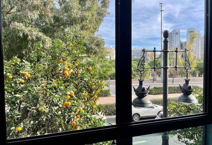 高级三人间, Md Modern Hotel   Jardines