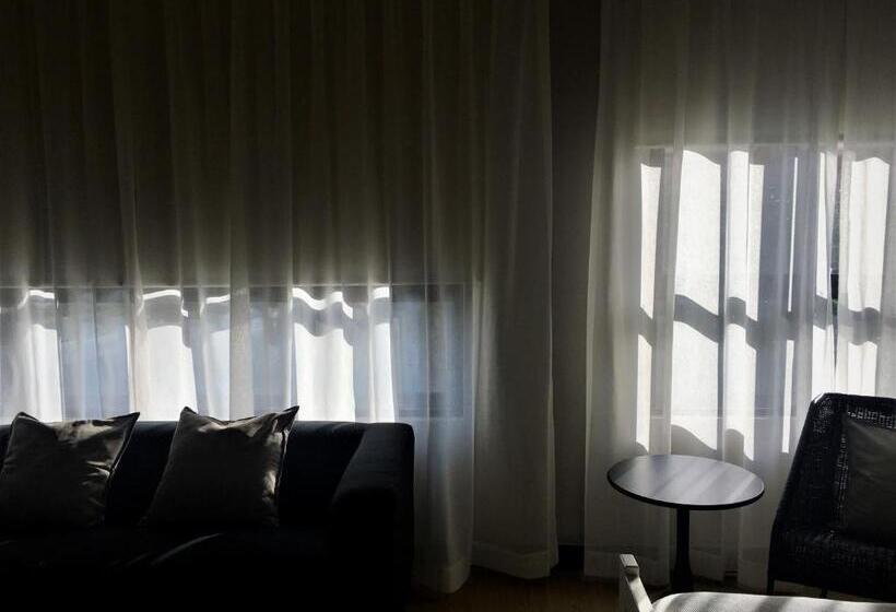 带观景的高级间, Md Modern Hotel   Jardines