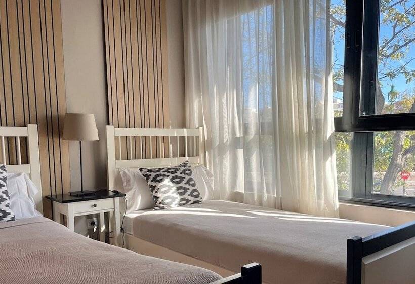 高级三人间, Md Modern Hotel   Jardines