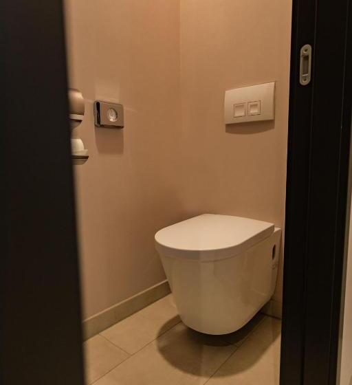 Номер Стандарт Индивидуальный с Балконом, 24seven Hotel Schwabach