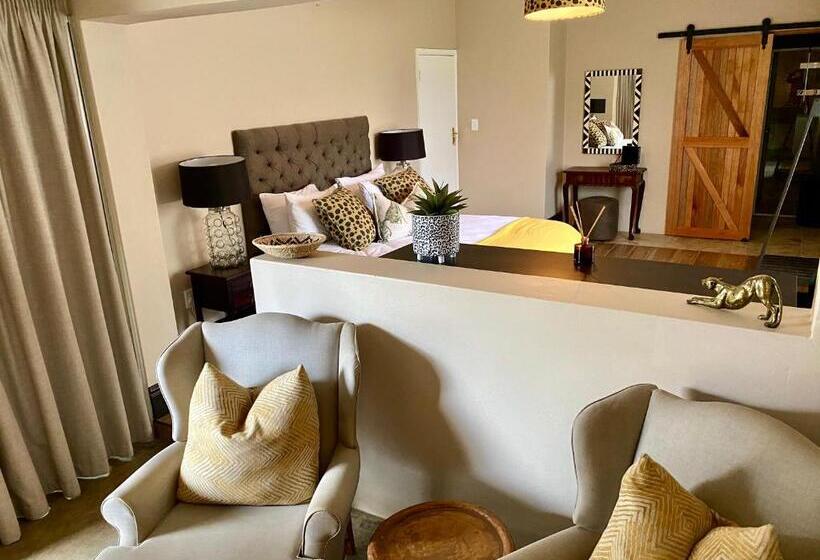Семейный Номер, Fever Tree Guesthouse