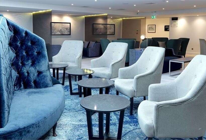 Полулюкс, Doubletree By Hilton Hotel And Spa Chester
