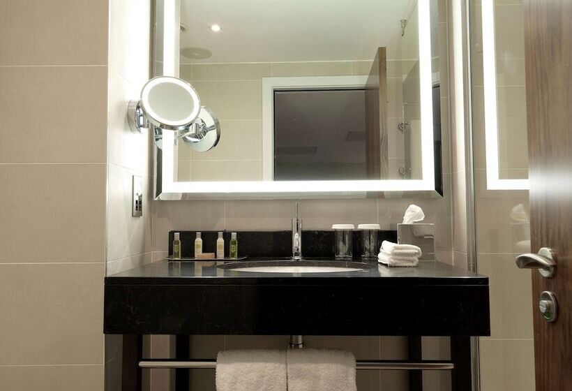 Семейный Номер Deluxe, Doubletree By Hilton Hotel And Spa Chester