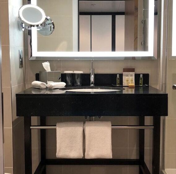 Семейный Номер Deluxe, Doubletree By Hilton Hotel And Spa Chester