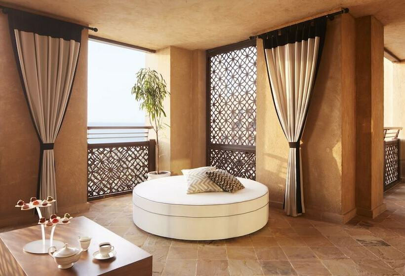 Люкс Премиум Вид на Море, Jumeirah Mina Al Salam Dubai