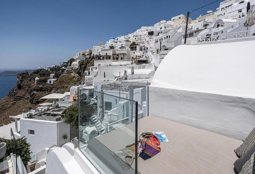 자쿠지 스위트, On The Rocks   Small Luxury Hotels Of The World