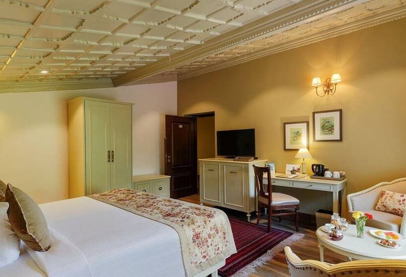 اتاق رویال, The Naini Retreat, Nainital By Leisure Hotels