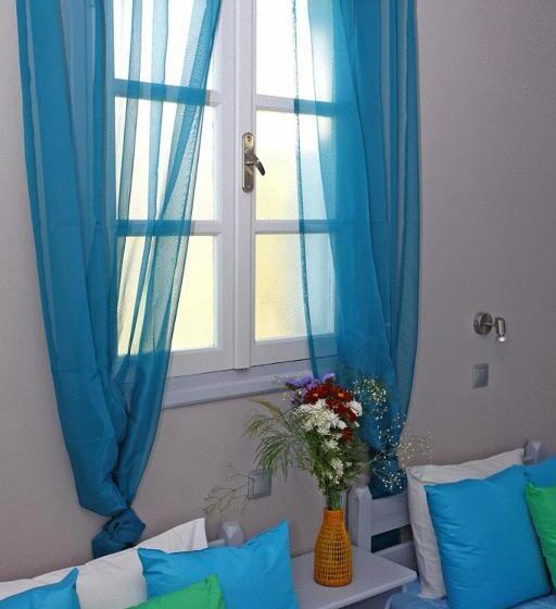 استودیوی استاندارد, Xenones Lindos