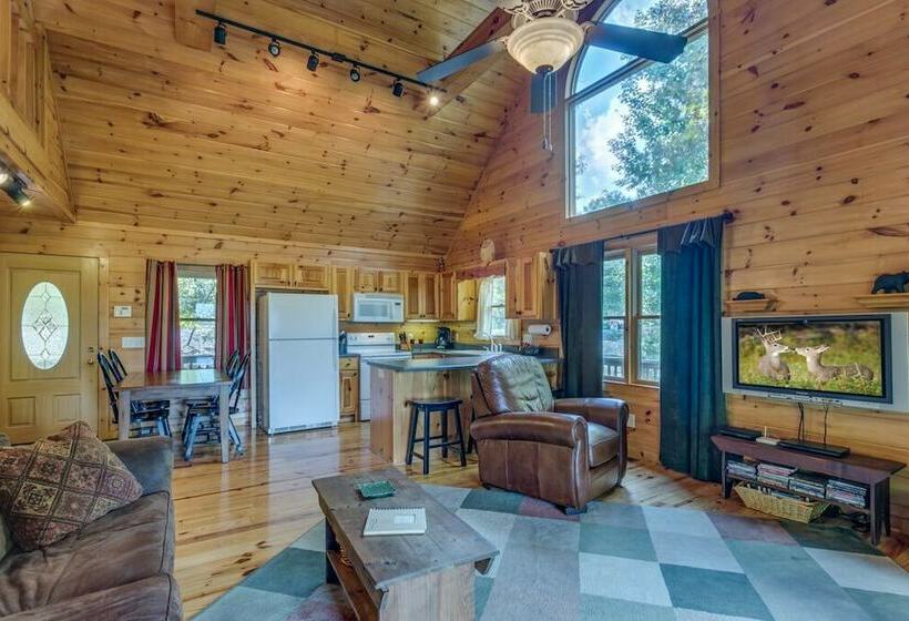 오두막, Treetops Mtn View Cabin Near Ocoee River