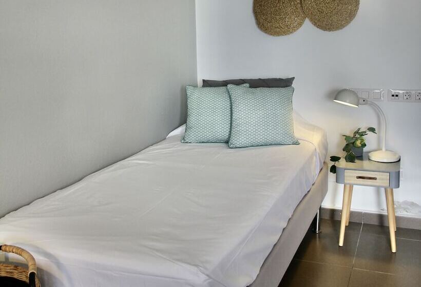חדר סטנדרט יחיד מותאם לאדם עם מוגבלויות, Casas Heddy, Wellbeing Resort