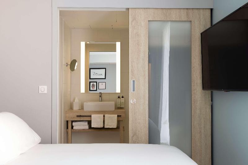 Стандартный Номер Кровать Кинг, Hampton By Hilton Tours Centre
