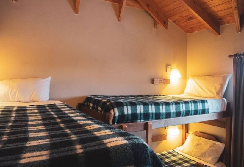 スタンダードトリプルルーム, America Del Sur Calafate Hostel