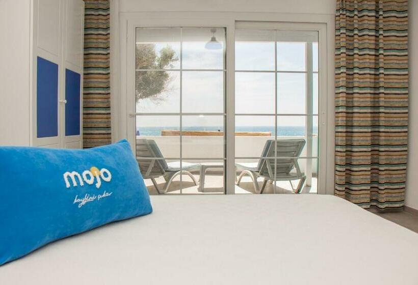 اتاق استاندارد, Mojo Otel Beach