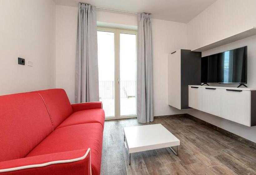1 Bedroom Apartment Lake View, Borgo Ermanno