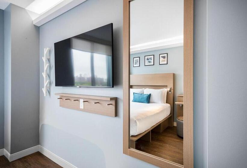 디럭스 룸, Wingate By Wyndham Bronx Haven Park
