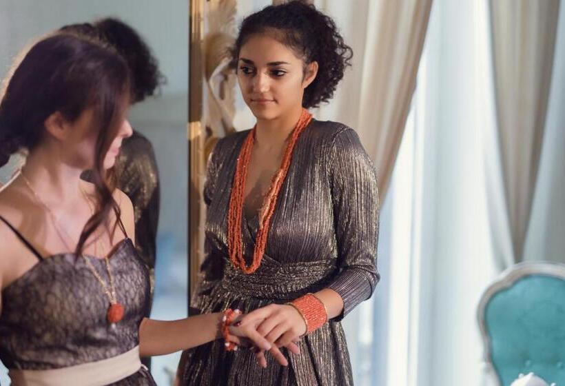 חדר סופריור לארבעה, Kèramos Luxury Rooms