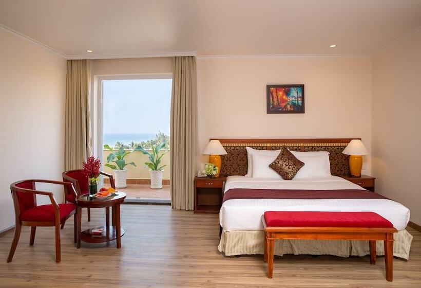 Deluxe Suite Sea View, Sunny Beach Resort & Spa