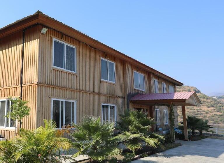 Номер Deluxe, Le Roi Floating Huts & Eco Rooms Tehri