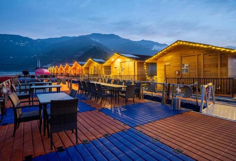 Номер Стандарт, Le Roi Floating Huts & Eco Rooms Tehri