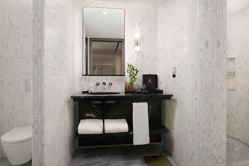Номер Deluxe, Pan Pacific London