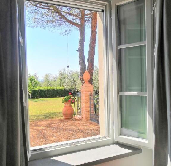 Апартаменты 1 Спальня Вид на Сад, Tenuta Barbadoro Agriturismo Apartment