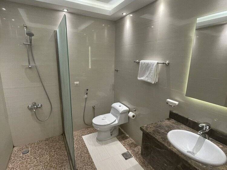 Апартаменты 3 Спальни, Makarem Residence   Hotel Apartments