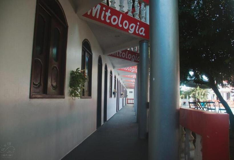 패밀리 룸, Mitologia Algodoal