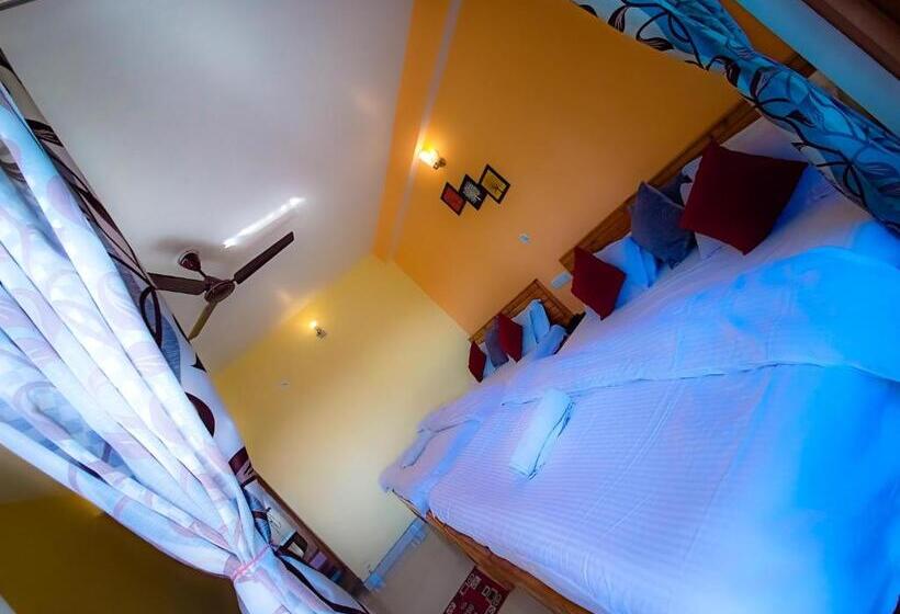 四人豪华间, Jmt Eco Binsar By Stayapart