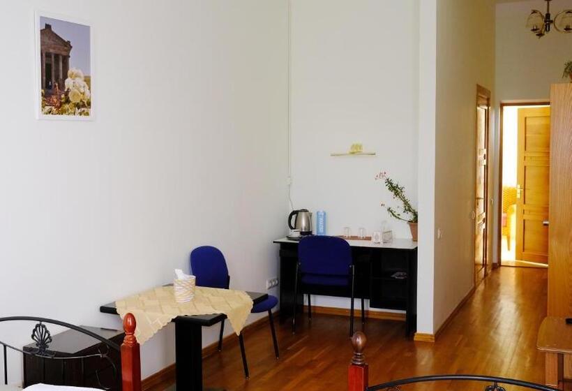 Номер Deluxe, Ymca Spitak