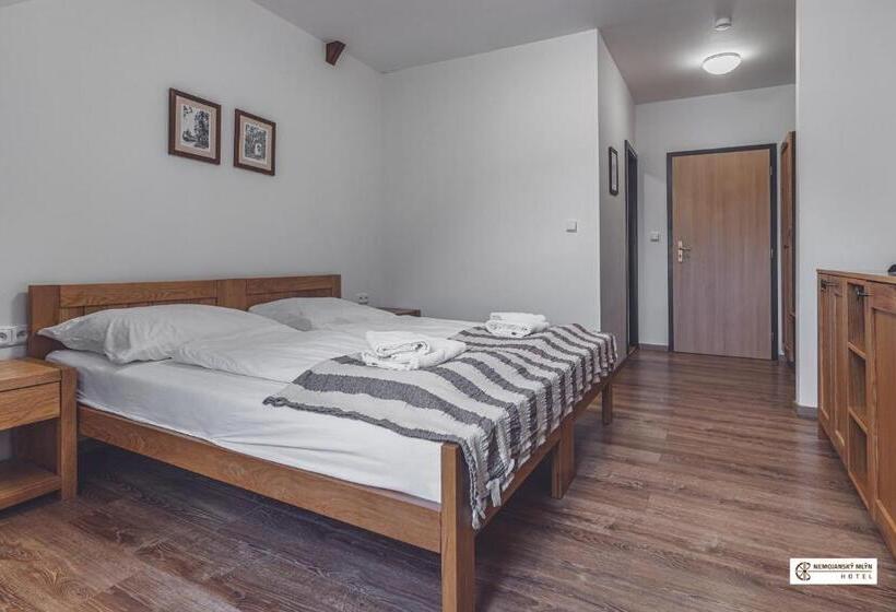 Номер Deluxe, Nemojanský Mlýn