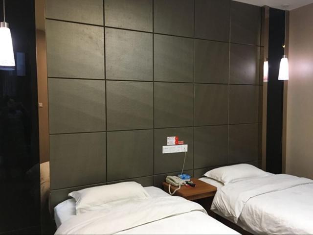 Номер Стандарт, Thank Inn Chain Hotel Henan Zhoukou Shenqiu Dongguan Bus Station