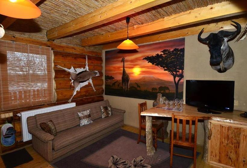 Семейный Номер, Resort Svět